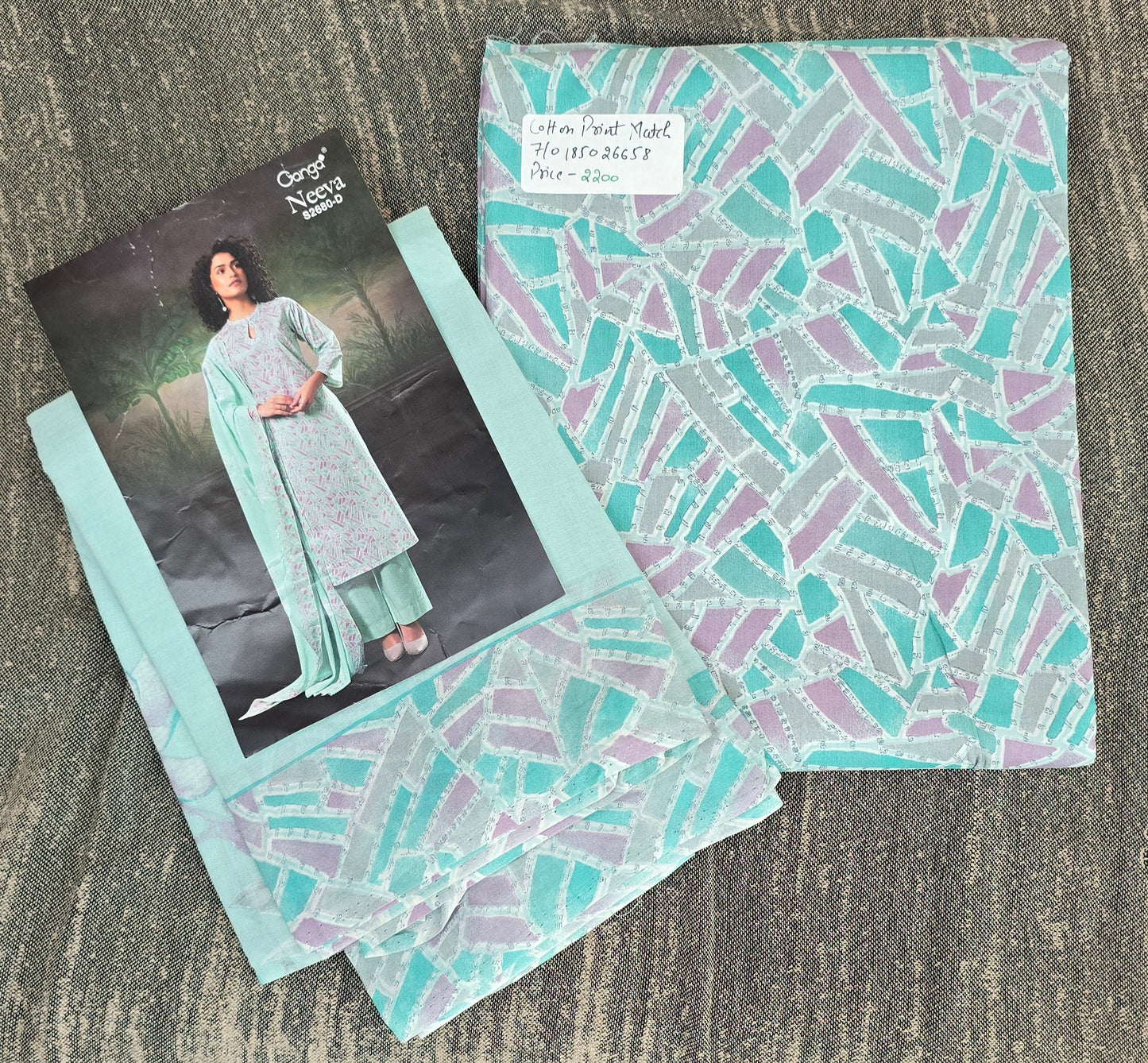 Premium cotton suit with broad border dupatta